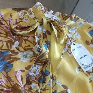 ENTRO:  BOHO chic, Bold, Beautiful mustard yellow blouse with floral print